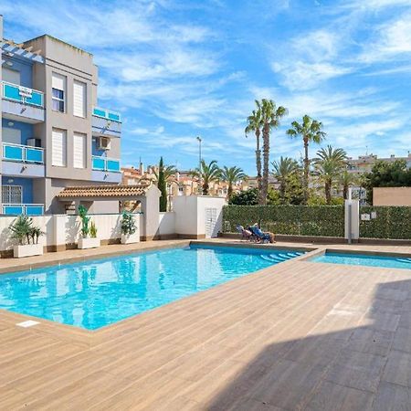 Brilliant Apartment Cibeles Торевиеха Екстериор снимка