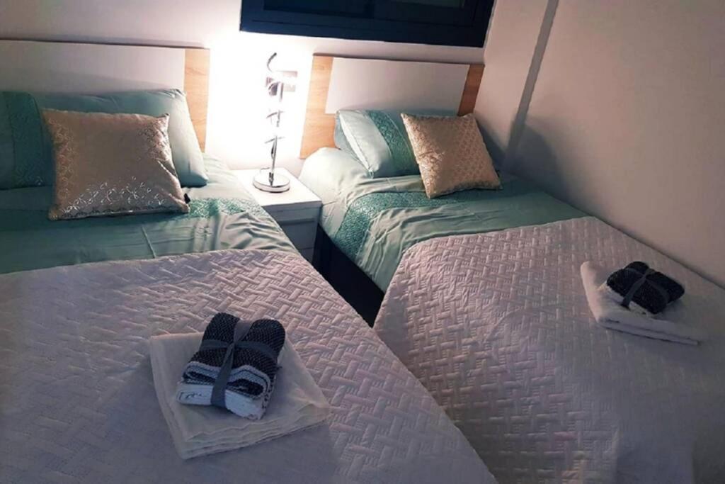 Brilliant Apartment Cibeles Торевиеха Екстериор снимка