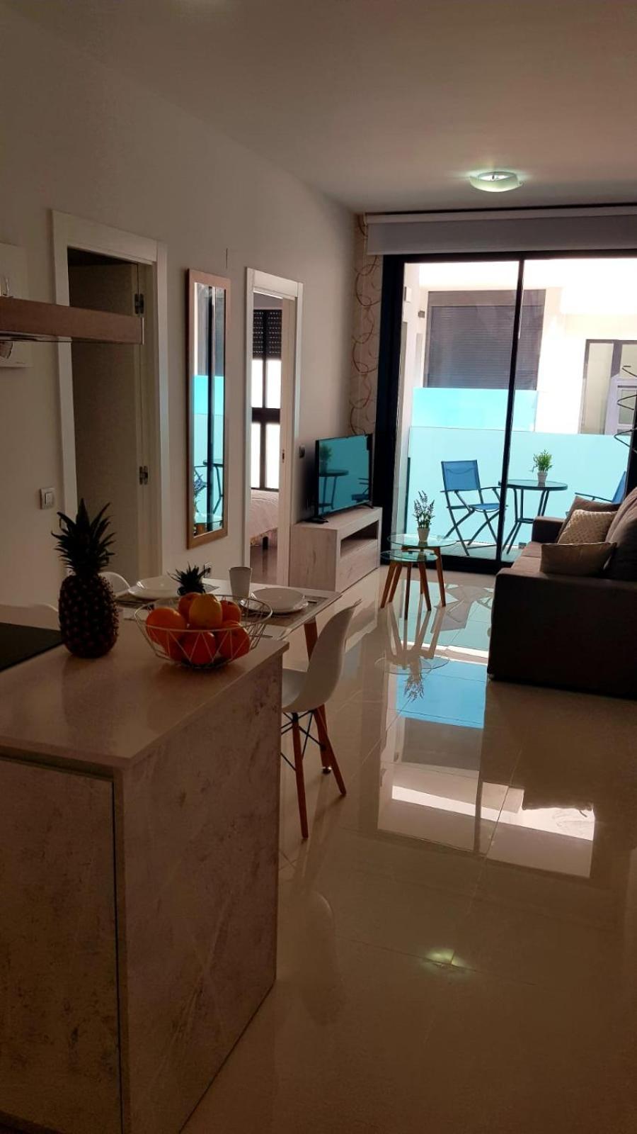 Brilliant Apartment Cibeles Торевиеха Екстериор снимка