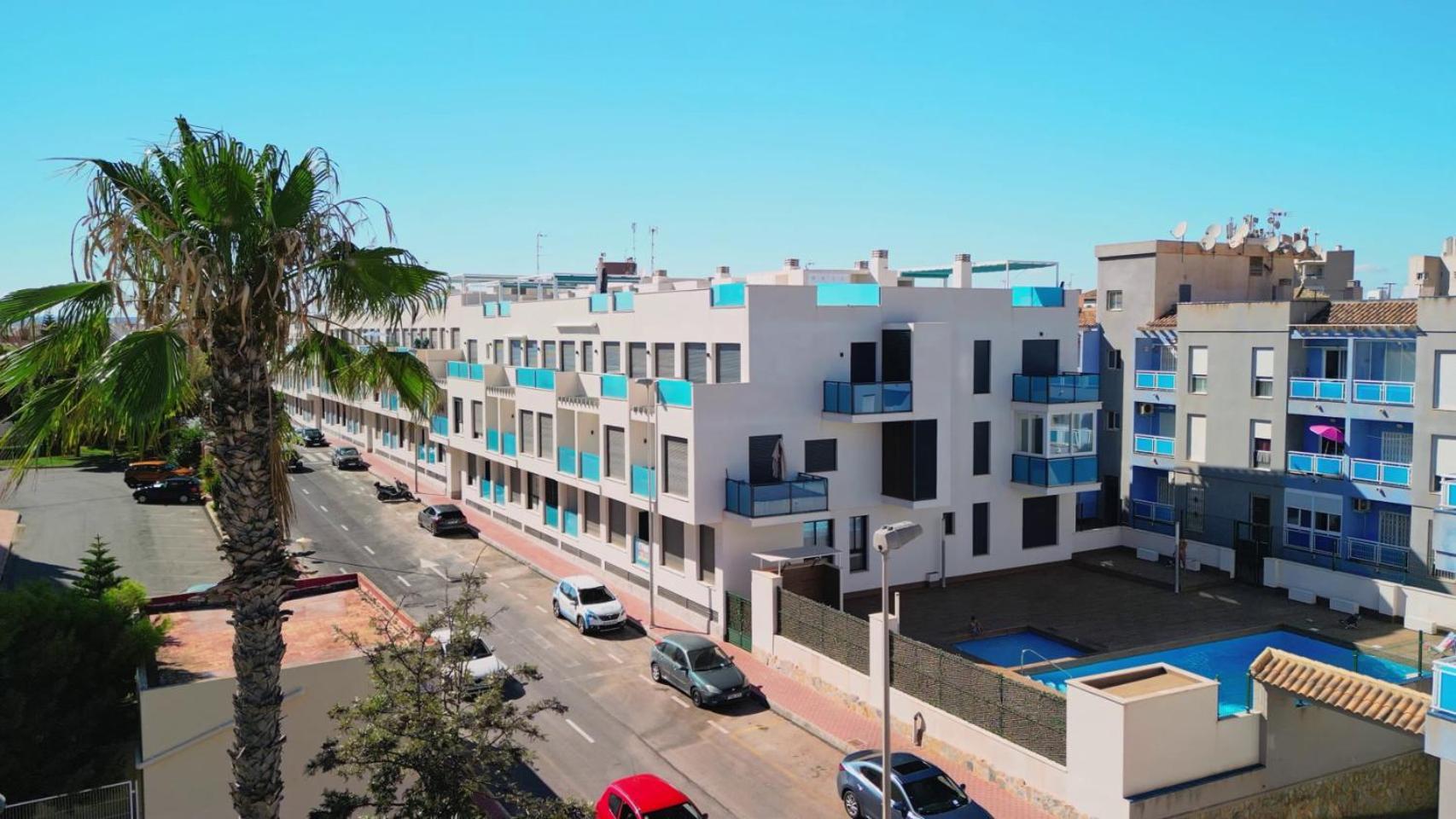 Brilliant Apartment Cibeles Торевиеха Екстериор снимка
